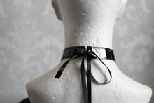 Load image into Gallery viewer, Pentagram Choker