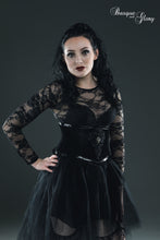 Load image into Gallery viewer, Vespertilio Corset
