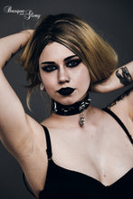 Load image into Gallery viewer, Skull Choker
