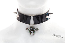 Load image into Gallery viewer, Holographic Bat Choker
